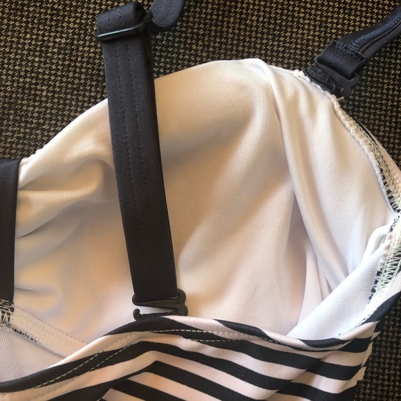 Next UK stripy swimsuit size 12 - Picture 6 of 6